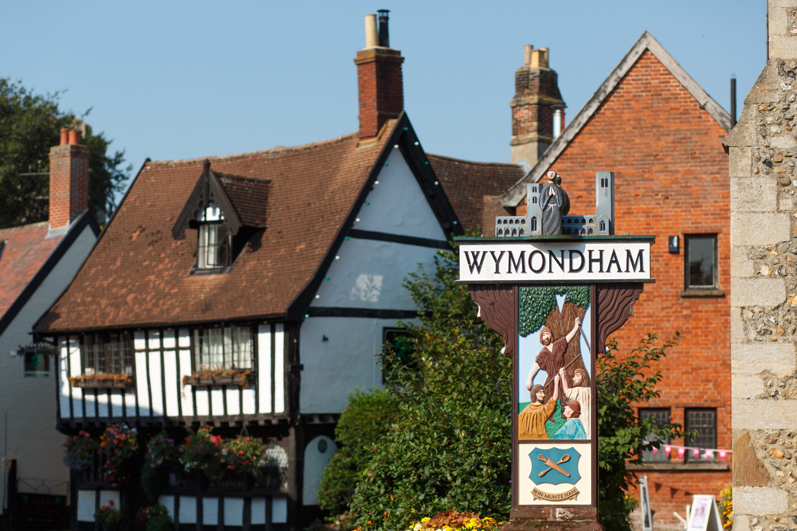 Photograph of Wymondham Town Centre and Heritage Sign